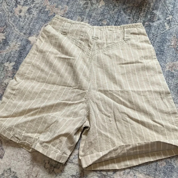 Vintage linen blend bareback stripped shorts - Picture 6 of 11